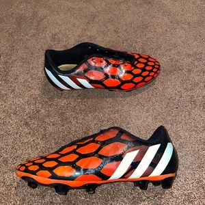 Adidas predator cleats kids size 2.5